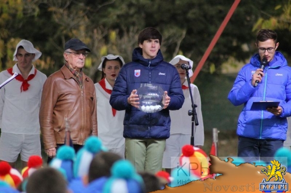 Школьник из Бурятии стал полуторамиллионным артековцем (ФОТО) - «Общество Крыма»