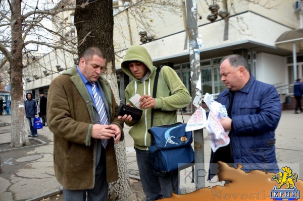 ФССП и администрация Симферополя провели первый рейд по взысканию долгов со злостных неплательщиков штрафов (ФОТО, ВИДЕО) - «Политика Крыма»