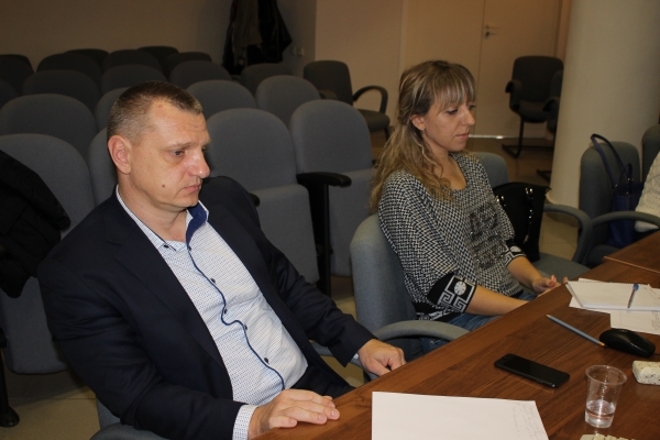 Специалисты Госкомрегистра обучаются новой программе, объединяющей кадастр недвижимости и реестр прав - «Госкомрегистр»