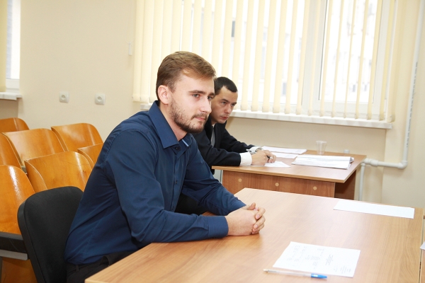 Более 100 сотрудников Госкомрегистра успешно прошли аттестацию - «Госкомрегистр»