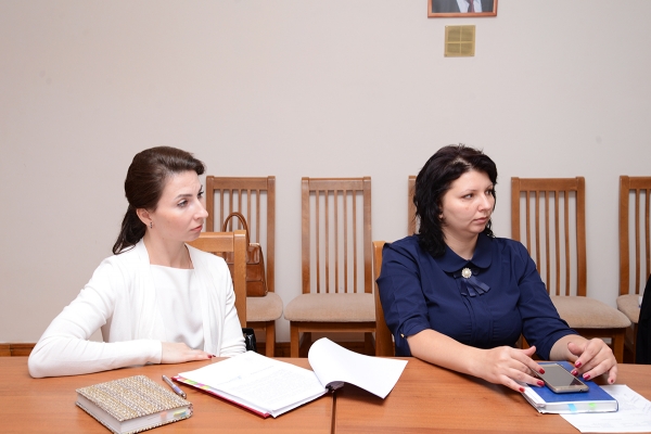 Экономические интересы республики должны быть в приоритете при рассмотрении спорных случаев аренды сельскохозяйственных земель — Александр Спиридонов - «Госкомрегистр»