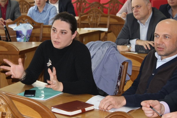 Муниципальным властям следует внимательно подойти к расчету ставок земельного налога — Александр Спиридонов - «Госкомрегистр»