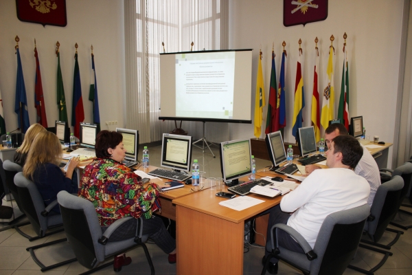 Специалисты Госкомрегистра прошли 3-дневное обучение в Ростове-на-Дону и Новочеркасске - «Госкомрегистр»