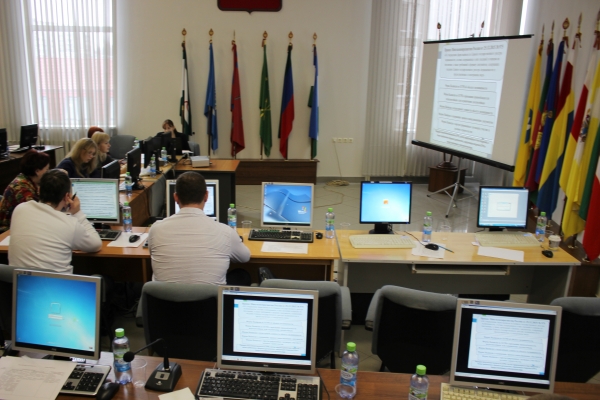 Специалисты Госкомрегистра прошли 3-дневное обучение в Ростове-на-Дону и Новочеркасске - «Госкомрегистр»