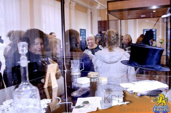 Две сотни экспонатов из фондов Ростовского музея краеведения покажут крымчанам мир женщины Серебряного века (ФОТО) - «Культура Крыма»