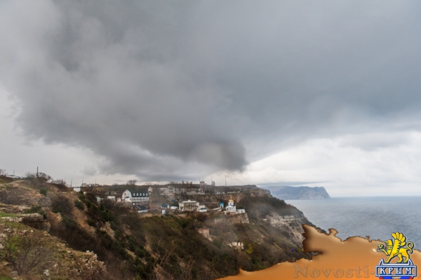Над скалой Святого Георгия (ФОТО) - «Общество Крыма» Над скалой Святого Георгия (ФОТО) - «Общество Крыма»