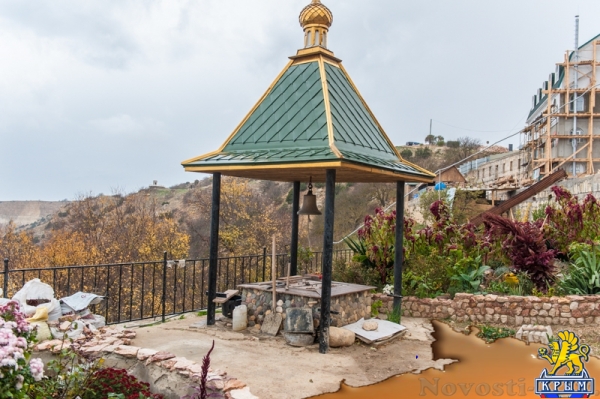 Над скалой Святого Георгия (ФОТО) - «Общество Крыма» Над скалой Святого Георгия (ФОТО) - «Общество Крыма»