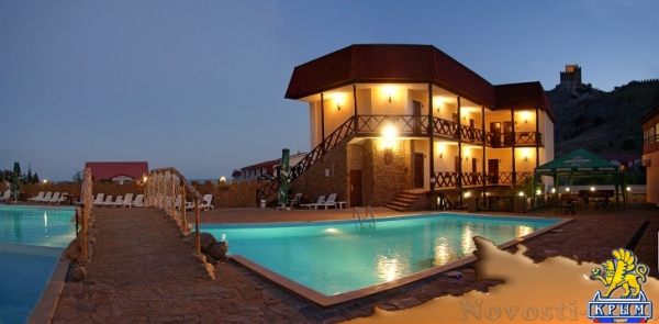Отдых в Судаке. Отель с бассейном в 100м от моря и видом на крепость Отдых в Крыму 2016 - жильё в Крыму без посредников - «Отдых в Судаке»
