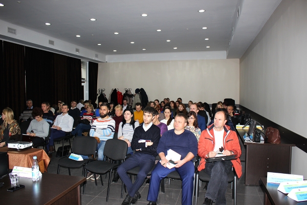 В Крыму обсудили федеральные и региональные новшества в регулировании кадастровой деятельности - «Госкомрегистр»