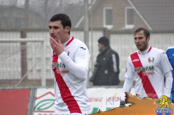 «Крымтеплица» победила «ТСК-Таврию» в центральном матче отложенного пятого тура чемпионата Премьер-лиги КФС (ФОТО) - «Общество Крыма»