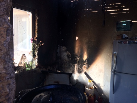 Огнеборцы «Пожарной охраны Крыма» ликвидировали пожар на веранде жилого дома - «МЧС» Огнеборцы «Пожарной охраны Крыма» ликвидировали пожар на веранде жилого дома - «МЧС»