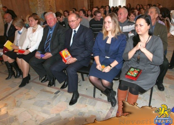 Хранители традиций росписи по дереву подвели итоги конкурса - «Жизнь» Хранители традиций росписи по дереву подвели итоги конкурса - «Жизнь»