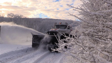 Крымские спасатели отработали действия по ликвидации снежных заносов на автодорогах Республики - «МЧС» Крымские спасатели отработали действия по ликвидации снежных заносов на автодорогах Республики - «МЧС»