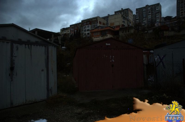 Муниципальные службы Ялты приступили к сносу незаконных гаражей на участке, отведенном под новую школу (ФОТО) - «Туризм Крыма»