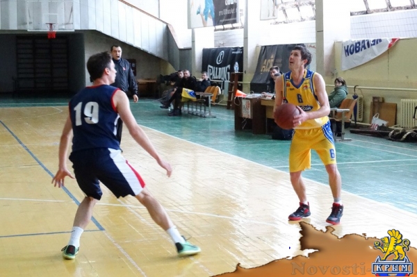 Ялтинские баскетболисты победили чемпионов Крыма и закрепились на первом месте в нынешнем республиканском сезоне (ФОТО) - «Общество Крыма»