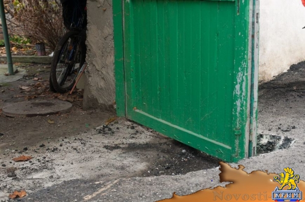 В Ялте свежеуложенный асфальт «замуровал» жителей улицы в их домах - «Новости Крыма»