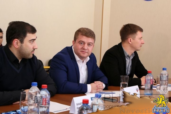 Крымский футбольный союз и МОО «Новая Формация» заключили меморандум о сотрудничестве (ФОТО) - «Спорт Крыма» Крымский футбольный союз и МОО «Новая Формация» заключили меморандум о сотрудничестве (ФОТО) - «Спорт Крыма»