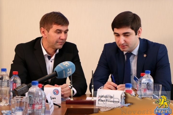 Крымский футбольный союз и МОО «Новая Формация» заключили меморандум о сотрудничестве (ФОТО) - «Спорт Крыма» Крымский футбольный союз и МОО «Новая Формация» заключили меморандум о сотрудничестве (ФОТО) - «Спорт Крыма»
