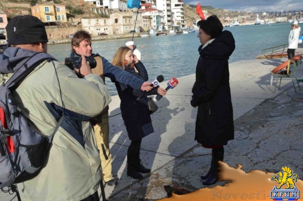 В Севастополе состоялось открытие очередного сезона зимнего плавания  - «Общество»