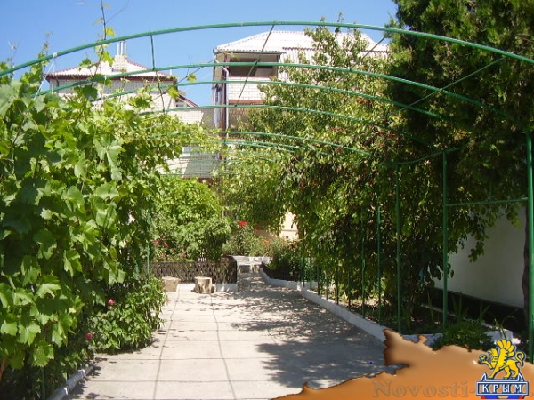 Отдых в Феодосии. Люксы у моря в Феодосии Отдых в Крыму 2016 - жильё в Крыму без посредников - «Отдых в Феодосии»