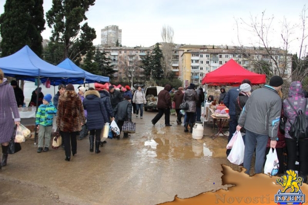 Мэр Ялты обещает, что площадкой для ярмарки займутся после ремонта дорог - «Новости Крыма»