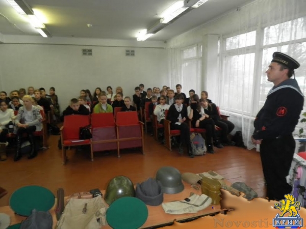 Урок памяти провели в керченской школе - «Керчь»