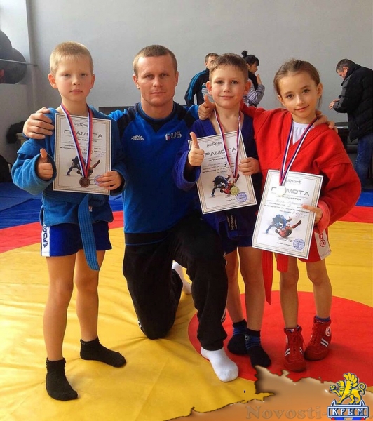 Самбисты СПКЕ «Слава» из Багерово успешно выступили на городских соревнованиях - «Керчь»