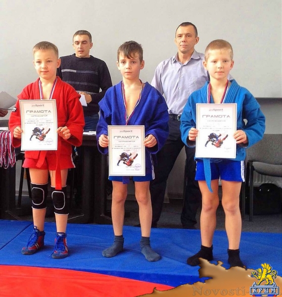 Самбисты СПКЕ «Слава» из Багерово успешно выступили на городских соревнованиях - «Керчь»