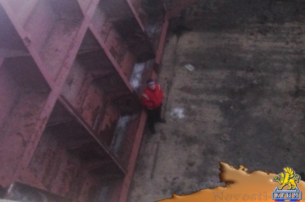 Спасатели помогли ребёнку, застрявшему у шлюза Северо-Крымского канала - «Культура Крыма»