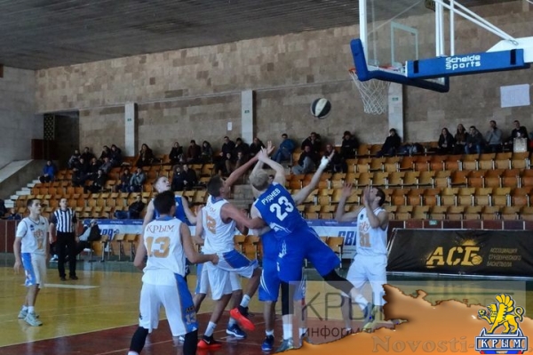 Баскетболисты КФУ дважды проиграли команде из Республики Коми в чемпионате Студенческой лиги ВТБ (ФОТО) - «Спорт Крыма»