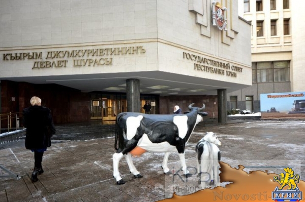 Аксёнов по достоинству оценил достижения Первомайского района (ФОТО) - «Политика Крыма»