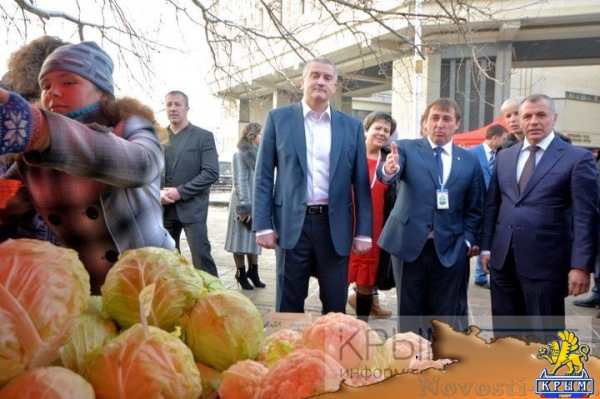 Аксёнов по достоинству оценил достижения Первомайского района (ФОТО) - «Политика Крыма»