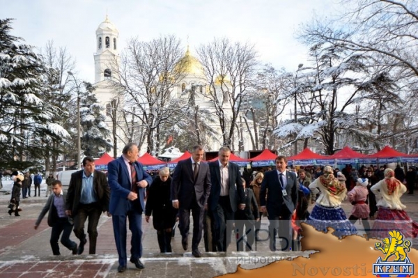 Аксёнов по достоинству оценил достижения Первомайского района (ФОТО) - «Политика Крыма»