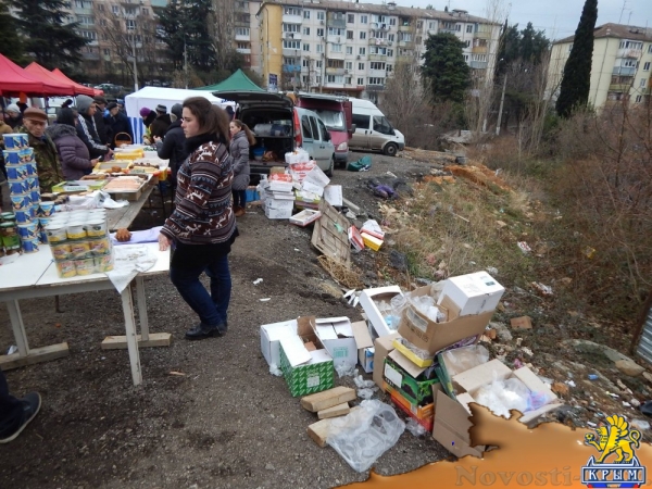 Ялтинцам продолжают устраивать ярмарки в грязи - «Новости Крыма»