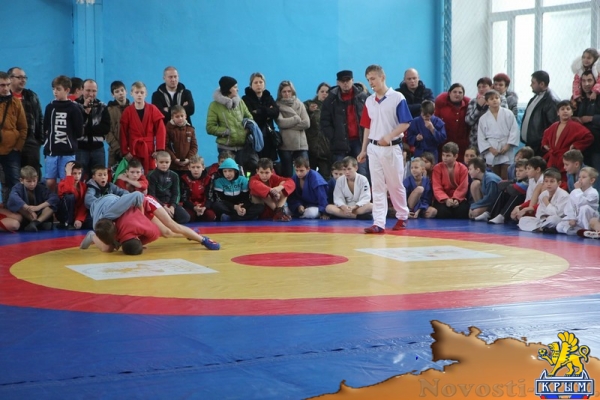 В Керчи прошел Кубок Деда Мороза (Обновлено) - «Керчь»