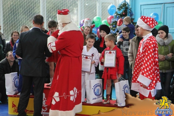 В Керчи прошел Кубок Деда Мороза (Обновлено) - «Керчь»