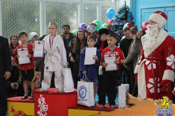 В Керчи прошел Кубок Деда Мороза (Обновлено) - «Керчь»