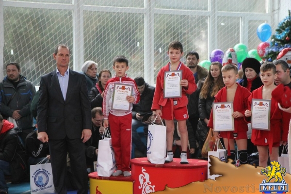 В Керчи прошел Кубок Деда Мороза (Обновлено) - «Керчь»