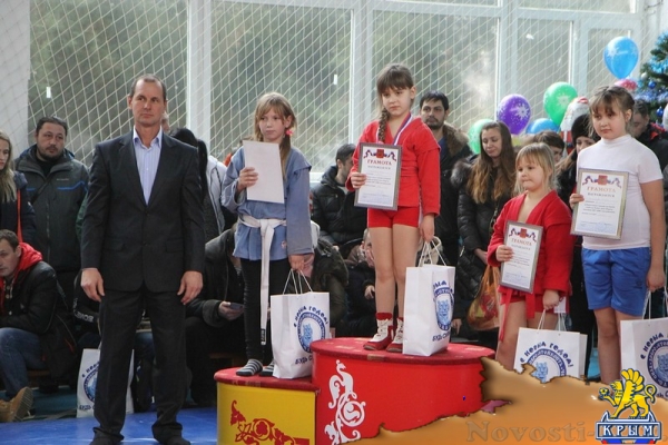 В Керчи прошел Кубок Деда Мороза (Обновлено) - «Керчь»