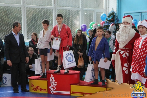 В Керчи прошел Кубок Деда Мороза (Обновлено) - «Керчь»