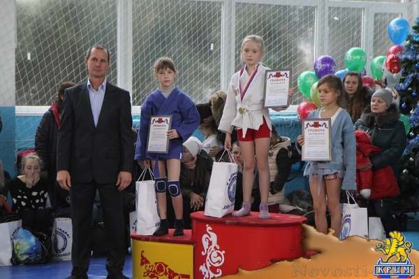 В Керчи прошел Кубок Деда Мороза (Обновлено) - «Керчь»