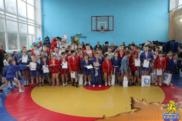 В Керчи прошел Кубок Деда Мороза (Обновлено) - «Керчь»