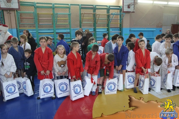 В Керчи прошел Кубок Деда Мороза (Обновлено) - «Керчь»