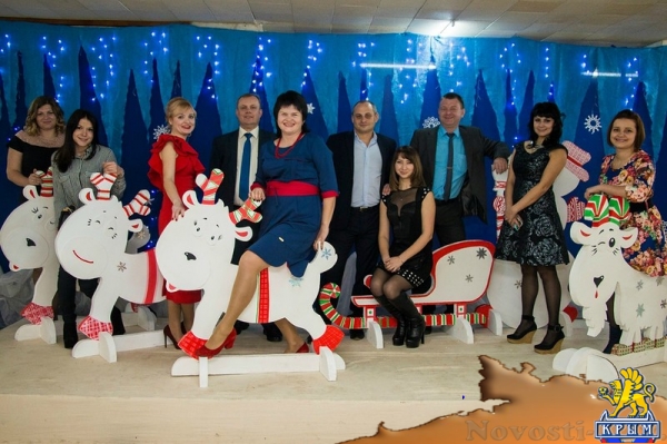 Владимир Ступников и Ольга Солодилова спели - «Керчь» Владимир Ступников и Ольга Солодилова спели - «Керчь»