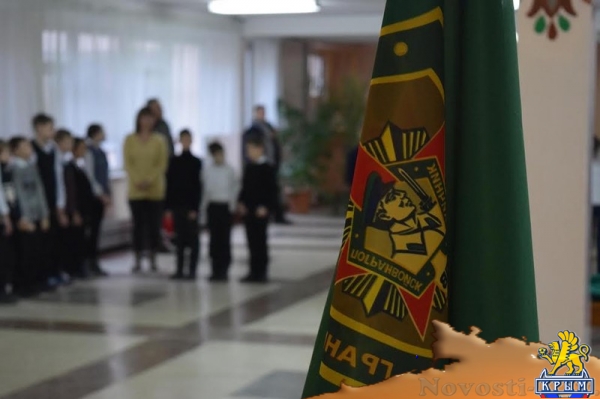 В Керчи школьники получили зеленые береты - «Керчь»