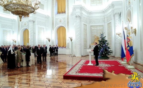 Путин в Кремле поднял тост за Россию и российский народ (ФОТО)  - «Власть»