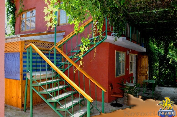 Отдых в Коктебеле. Жильё эконом класса Отдых в Крыму 2017 - жильё в Крыму без посредников - «Отдых в Коктебеле»