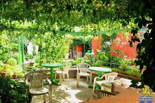 Отдых в Коктебеле. Жильё эконом класса Отдых в Крыму 2017 - жильё в Крыму без посредников - «Отдых в Коктебеле»