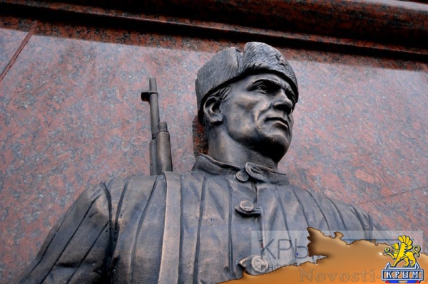 Руководство Крыма открыло памятник «Народному ополчению всех времен» (ФОТО) - «Общество Крыма»