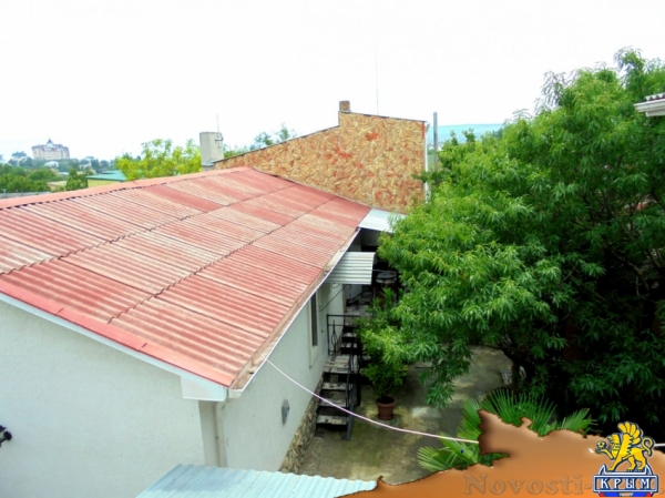 Отдых в Феодосии. Уютный домик с террасой на 2-5 человек в Феодосии. Отдых в Крыму 2017 - жильё в Крыму без посредников - «Отдых в Феодосии»